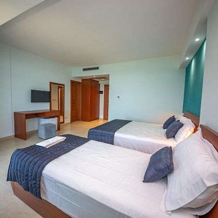 Hotel Borshi Room photo