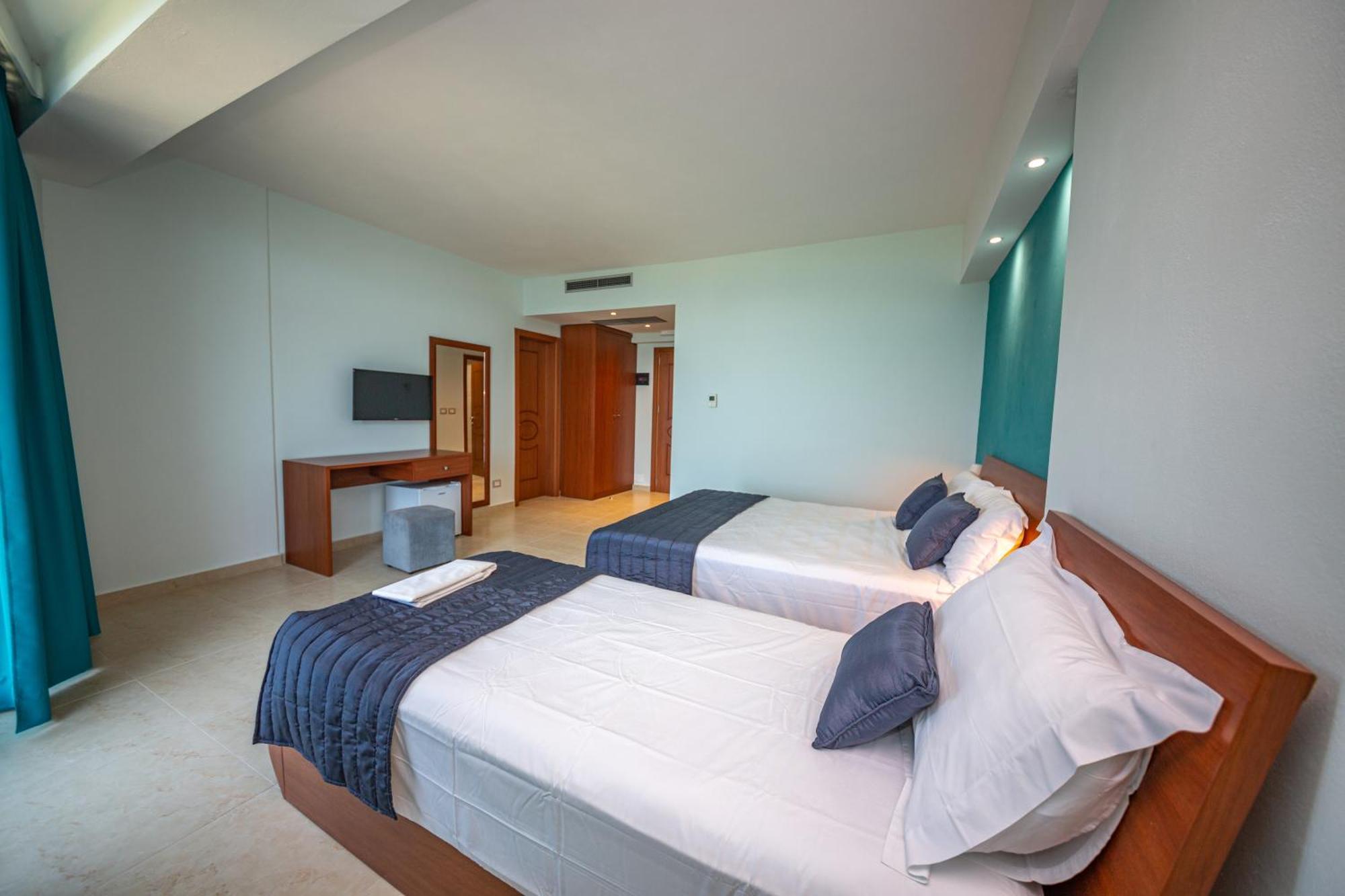 Hotel Borshi Room photo